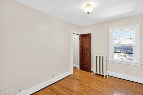 Tiny photo for 541 Apple Avenue, Toledo, OH 43609 (MLS # 10000455)