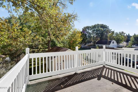 Tiny photo for 541 Apple Avenue, Toledo, OH 43609 (MLS # 10000455)
