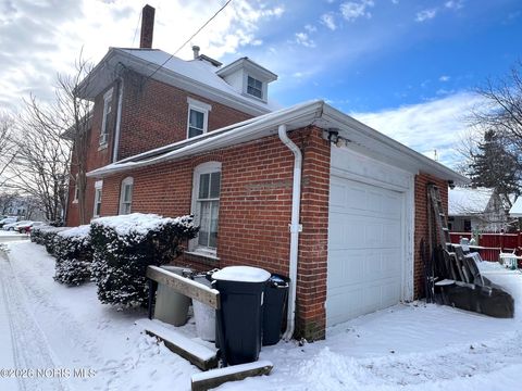 Tiny photo for 400 W Mansfield Street, Bucyrus, OH 44820 (MLS # 10003300)