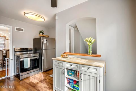 Tiny photo for 3532 Wyckliffe Parkway, Toledo, OH 43606 (MLS # 10005939)