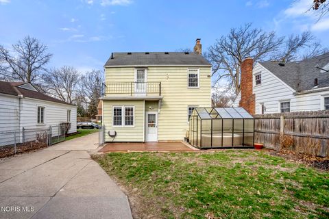 Tiny photo for 3532 Wyckliffe Parkway, Toledo, OH 43606 (MLS # 10005939)