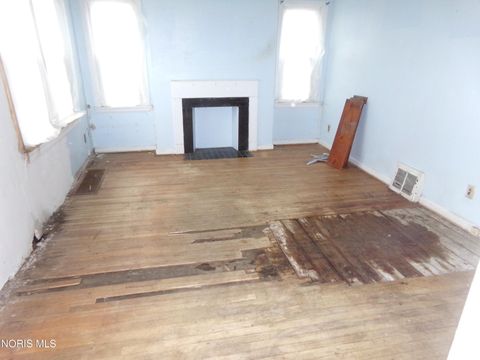 Tiny photo for 225 E Northgate Parkway, Toledo, OH 43612 (MLS # 10005557)