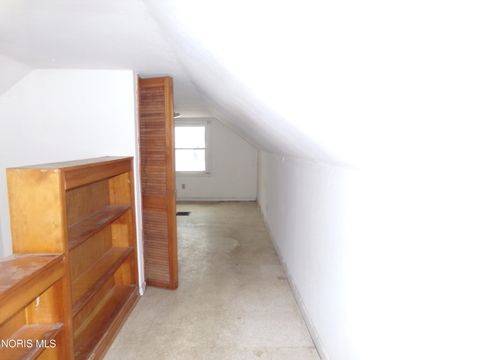 Tiny photo for 225 E Northgate Parkway, Toledo, OH 43612 (MLS # 10005557)