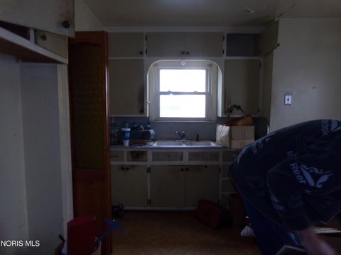 Tiny photo for 225 E Northgate Parkway, Toledo, OH 43612 (MLS # 10005557)