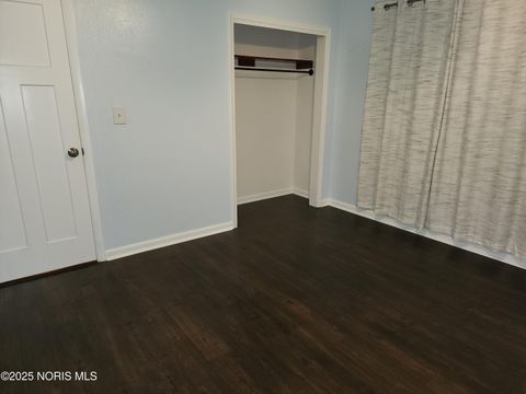 Tiny photo for 432 W Northgate Parkway, Toledo, OH 43612 (MLS # 10001792)