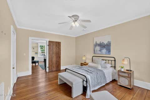 Tiny photo for 240 W Indiana Avenue, Perrysburg, OH 43551 (MLS # 10011521)