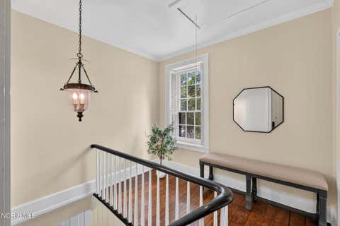 Tiny photo for 240 W Indiana Avenue, Perrysburg, OH 43551 (MLS # 10011521)