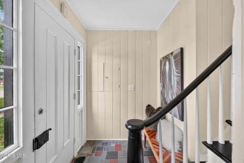 Tiny photo for 240 W Indiana Avenue, Perrysburg, OH 43551 (MLS # 10011521)