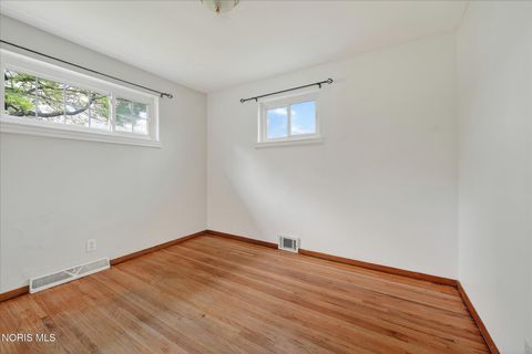 Tiny photo for 5615 Elliott Road, Sylvania, OH 43560 (MLS # 10008078)