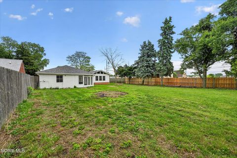 Tiny photo for 5615 Elliott Road, Sylvania, OH 43560 (MLS # 10008078)