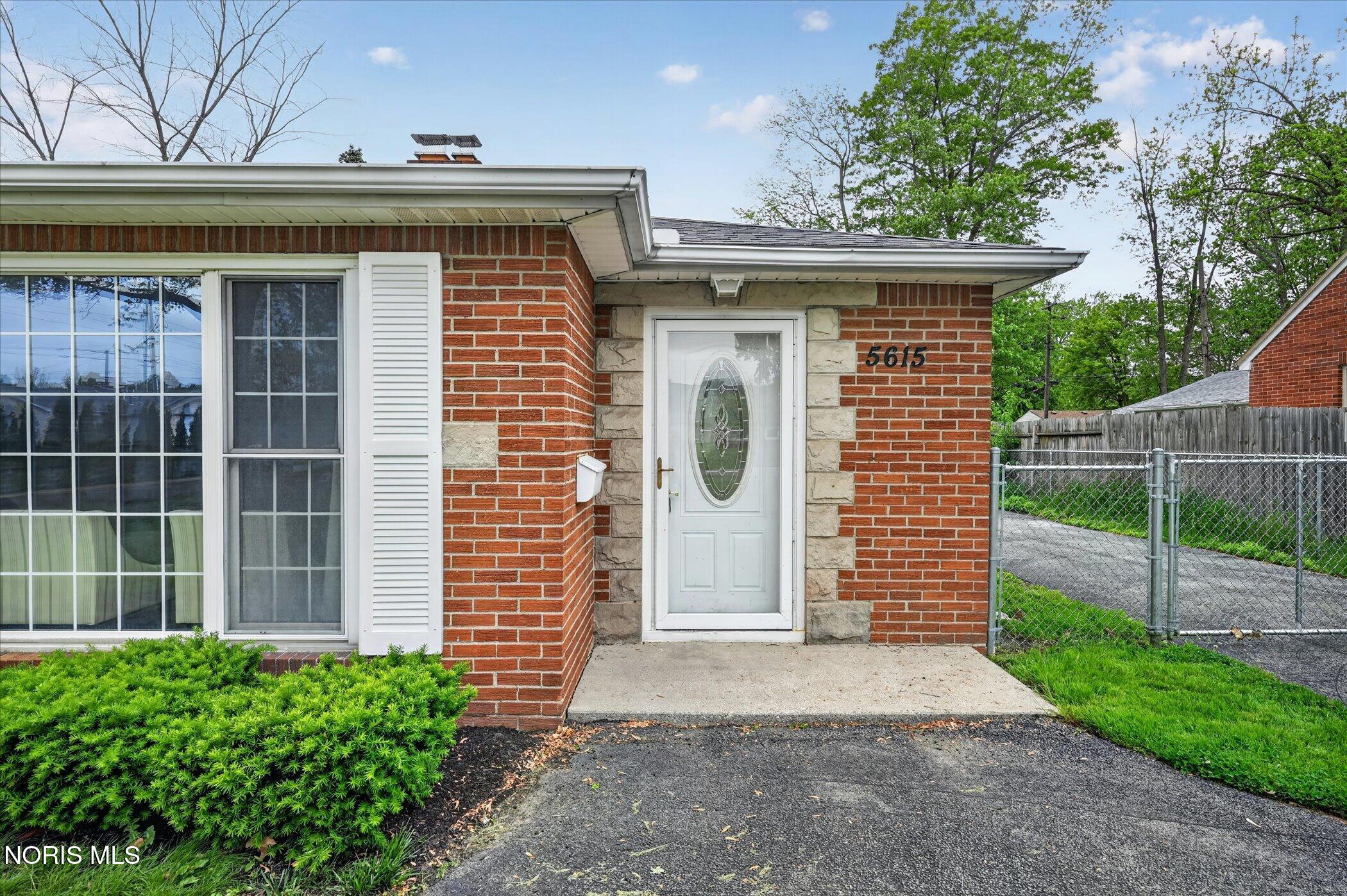 5615 Elliott Road