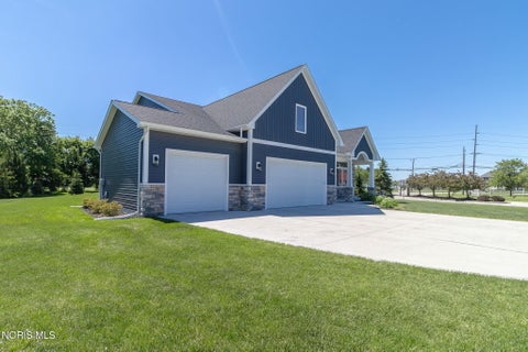 Tiny photo for 5836 Walnut Springs Boulevard, Sylvania, OH 43560 (MLS # 10013449)