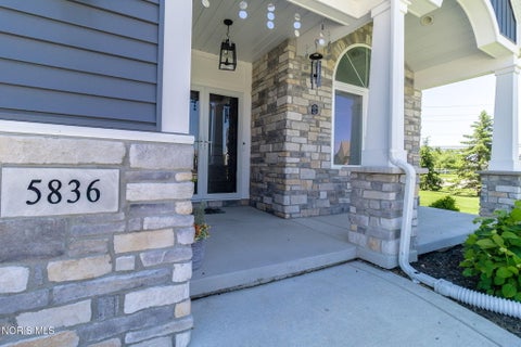 Tiny photo for 5836 Walnut Springs Boulevard, Sylvania, OH 43560 (MLS # 10013449)