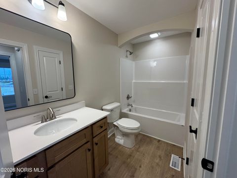 Tiny photo for 5021 Easton Drive, Oregon, OH 43616 (MLS # 10003666)