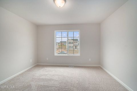 Tiny photo for 2049 Pear Tree Lane, Delta, OH 43515 (MLS # 10004227)