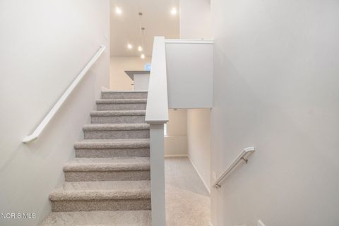 Tiny photo for 2049 Pear Tree Lane, Delta, OH 43515 (MLS # 10004227)