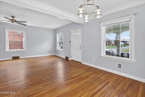 Tiny photo for 2534 Beaufort Avenue, Toledo, OH 43613 (MLS # 10005451)