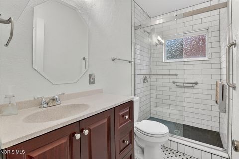 Tiny photo for 2534 Beaufort Avenue, Toledo, OH 43613 (MLS # 10005451)