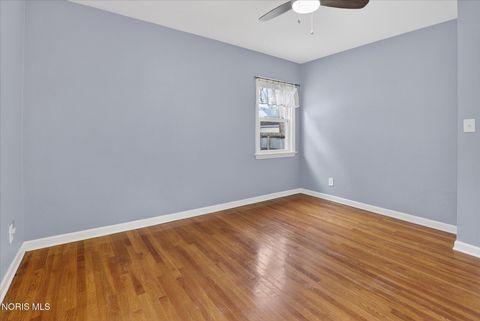 Tiny photo for 2534 Beaufort Avenue, Toledo, OH 43613 (MLS # 10005451)