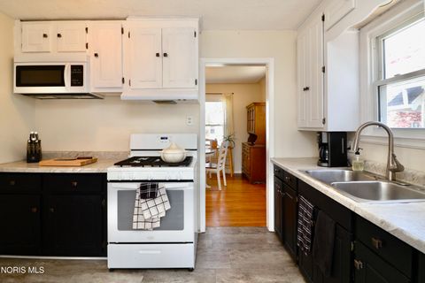 Tiny photo for 3019 Berdan Avenue, Toledo, OH 43613 (MLS # 10006878)