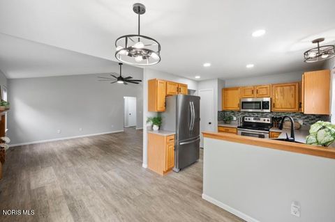 Tiny photo for 7274 Laurel Ridge Drive, Whitehouse, OH 43571 (MLS # 10007443)