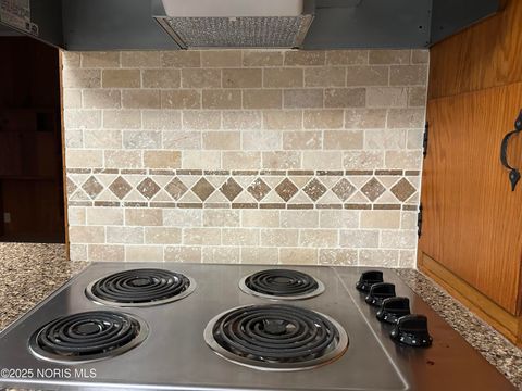 Tiny photo for 22140 Switzer Road, Defiance, OH 43512 (MLS # 10001590)