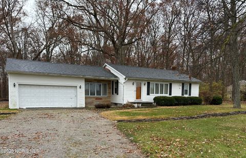 Tiny photo for 22140 Switzer Road, Defiance, OH 43512 (MLS # 10001590)