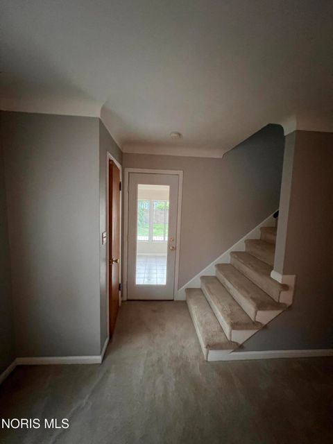 Tiny photo for 2539 Castleton Avenue, Toledo, OH 43613 (MLS # 10007943)