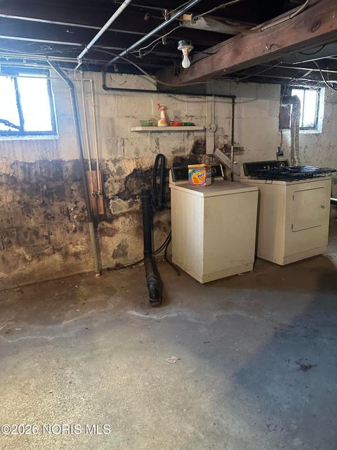 Tiny photo for 204 Laquineo Street, Findlay, OH 45840 (MLS # 10003763)