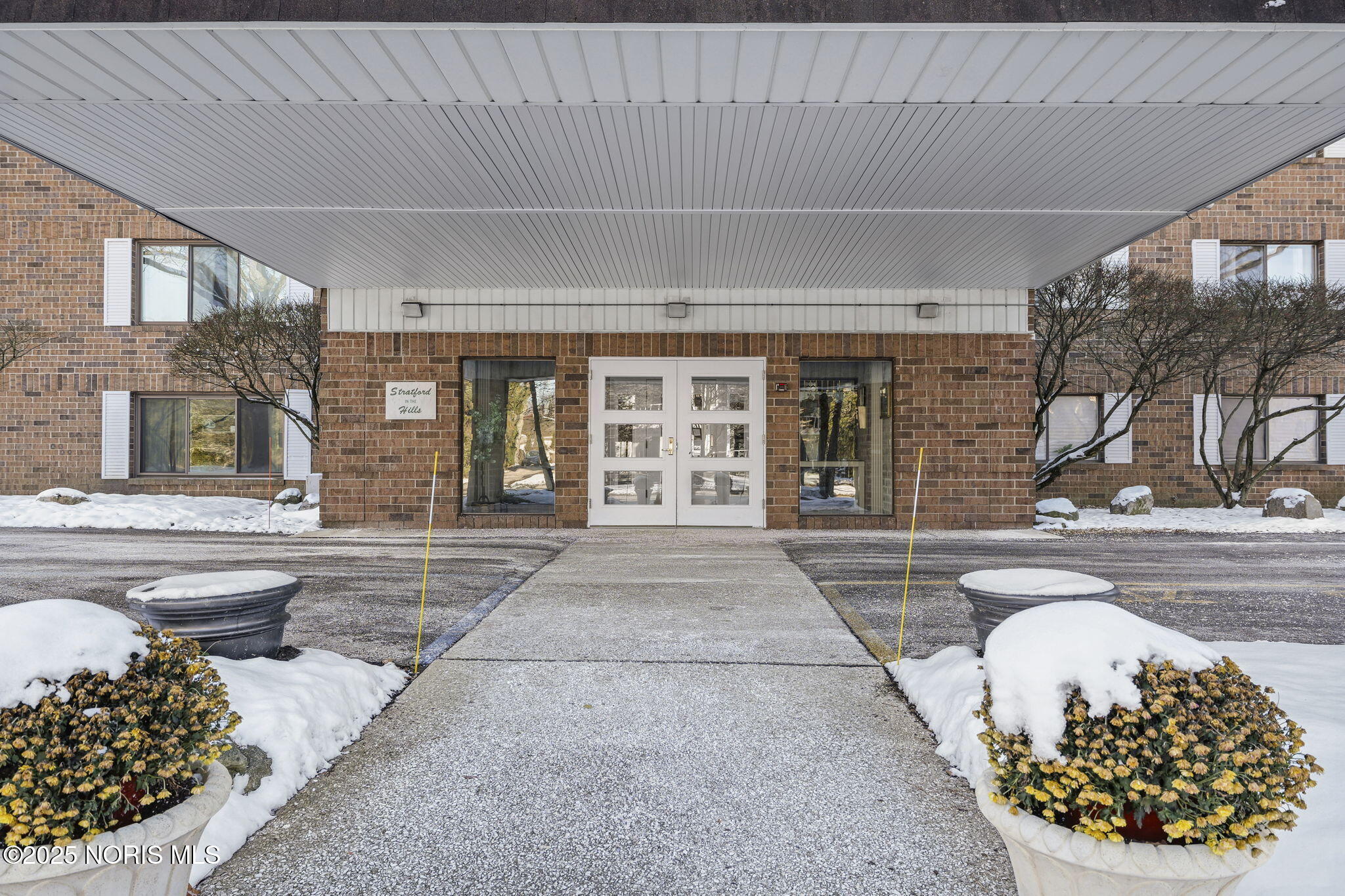 4343 W Bancroft Street 4f