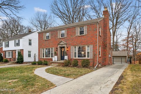 Tiny photo for 4363 Beverly Drive, Toledo, OH 43614 (MLS # 10004722)