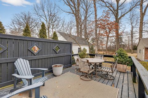 Tiny photo for 4363 Beverly Drive, Toledo, OH 43614 (MLS # 10004722)