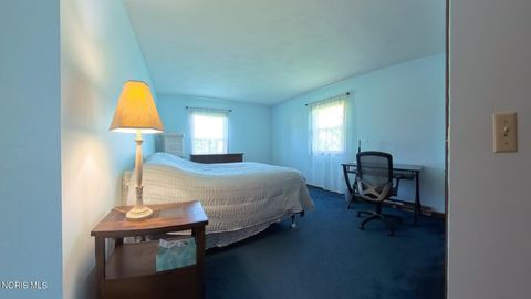 Tiny photo for 355 Wolf Creek Court, Northwood, OH 43619 (MLS # 10008373)
