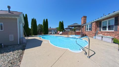 Tiny photo for 355 Wolf Creek Court, Northwood, OH 43619 (MLS # 10008373)