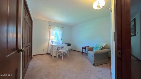 Tiny photo for 355 Wolf Creek Court, Northwood, OH 43619 (MLS # 10008373)