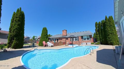 Tiny photo for 355 Wolf Creek Court, Northwood, OH 43619 (MLS # 10008373)