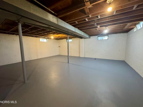 Tiny photo for 2061 Berdan Avenue, Toledo, OH 43613 (MLS # 10014283)