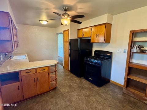 Tiny photo for 2061 Berdan Avenue, Toledo, OH 43613 (MLS # 10014283)