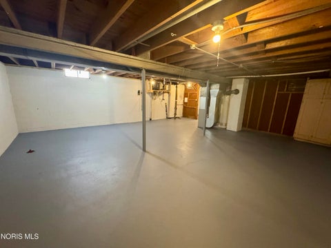 Tiny photo for 2061 Berdan Avenue, Toledo, OH 43613 (MLS # 10014283)