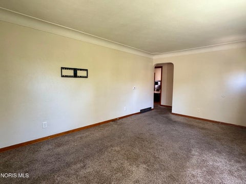 Tiny photo for 2061 Berdan Avenue, Toledo, OH 43613 (MLS # 10014283)