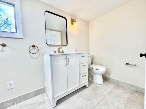 Tiny photo for 5307 Clover Lane, Toledo, OH 43623 (MLS # 10004324)