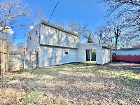 Tiny photo for 5307 Clover Lane, Toledo, OH 43623 (MLS # 10004324)