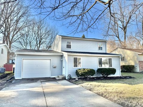 Photo of 5307 Clover Lane, Toledo, OH 43623 (MLS # 10004324)