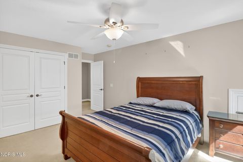 Tiny photo for 2840 N Mccord Road, Toledo, OH 43615 (MLS # 10007632)