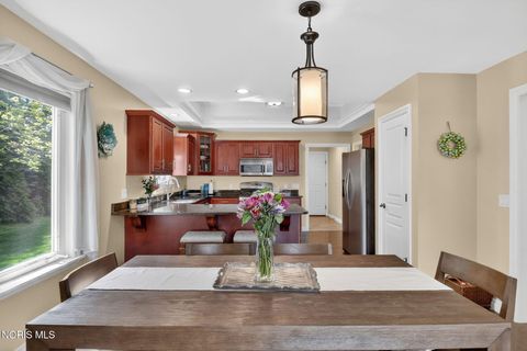 Tiny photo for 2840 N Mccord Road, Toledo, OH 43615 (MLS # 10007632)