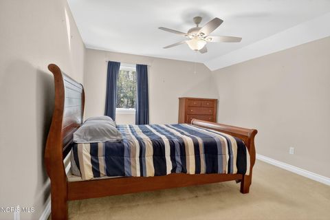 Tiny photo for 2840 N Mccord Road, Toledo, OH 43615 (MLS # 10007632)