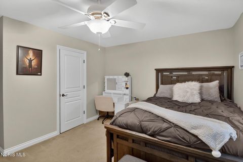 Tiny photo for 2840 N Mccord Road, Toledo, OH 43615 (MLS # 10007632)