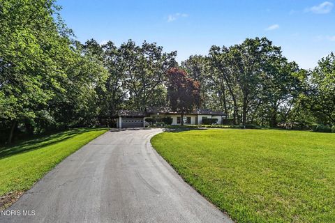 Tiny photo for 6060 Cross Trails Road, Sylvania, OH 43560 (MLS # 10008284)