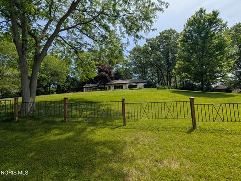 Tiny photo for 6060 Cross Trails Road, Sylvania, OH 43560 (MLS # 10008284)