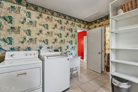 Tiny photo for 6060 Cross Trails Road, Sylvania, OH 43560 (MLS # 10008284)